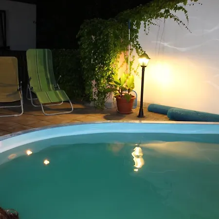 V Budech Pensionat 3*